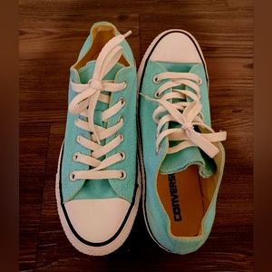 Converse All Star low tops